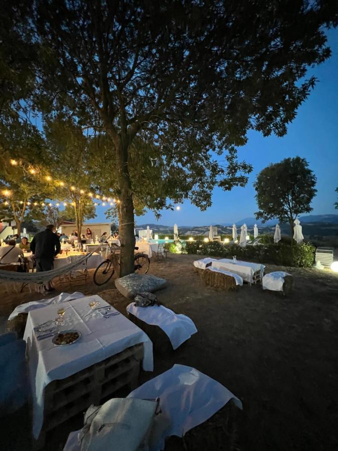 Agriturismo Le Capannacce Урбания Экстерьер фото